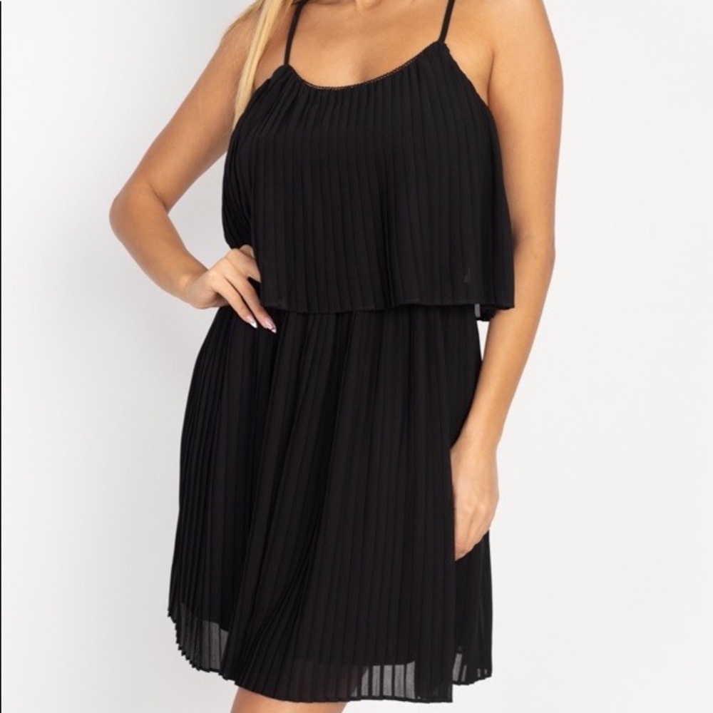 Pleated Mini Dress - Picture 4 of 6